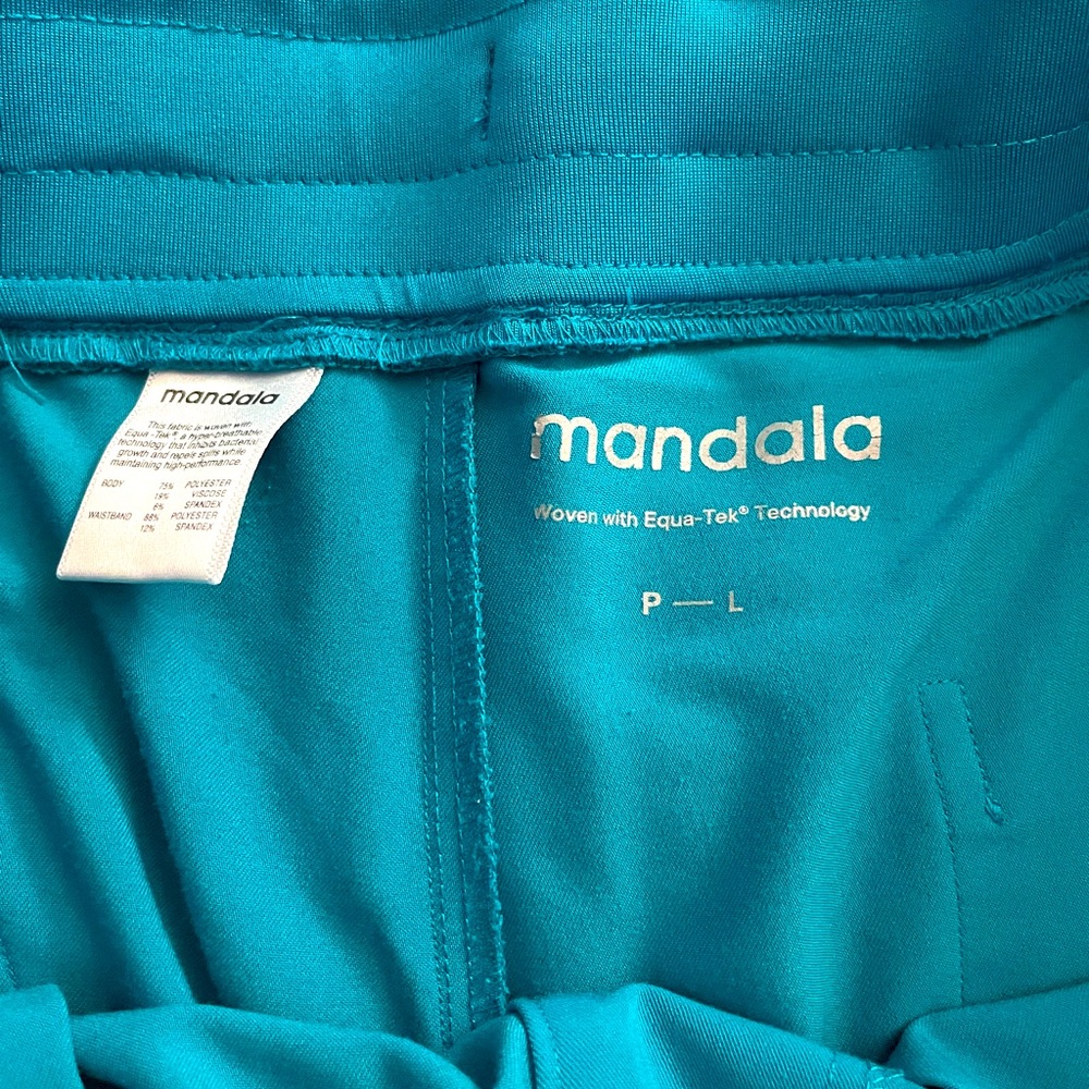 Mandala Teal Scrub Top and Bottom Set - Picture 5 of 5